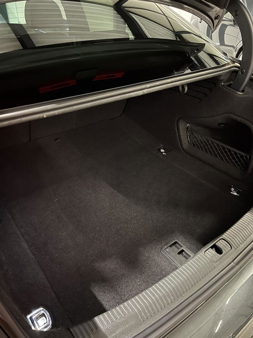 Audi A4 Limousine 35 TFSI S-line Competition Pano Sfeer NAP