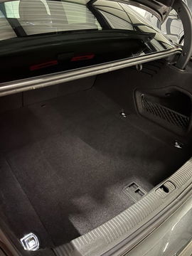 Audi A4 Limousine 35 TFSI S-line Competition Pano Sfeer NAP