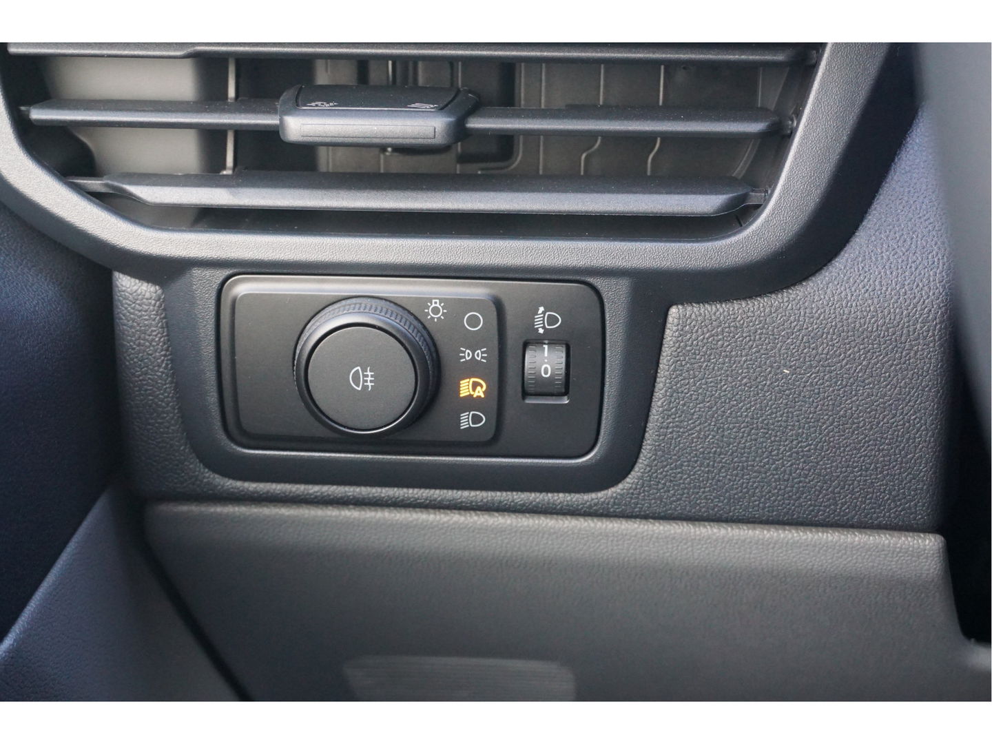 Ford Transit Custom 320L 170PK Trend DC AUT BPM VRIJ!! 13" Sync4 Apple CP/Android A. Cam LM Velg!! NR. T211*
