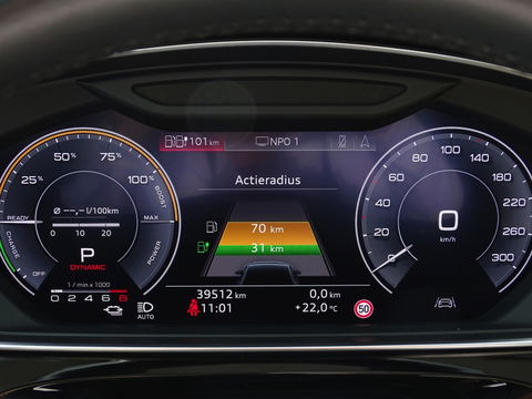 Audi A8 60 TFSIe 449PK V6 / B&O / Alcantara / Massage / TV / Matrix