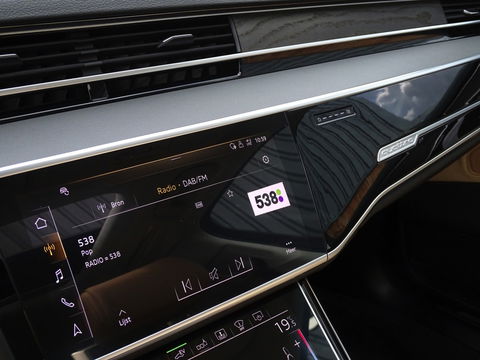 Audi A8 60 TFSIe 449PK V6 / B&O / Alcantara / Massage / TV / Matrix