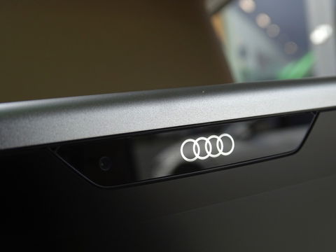 Audi A8 60 TFSIe 449PK V6 / B&O / Alcantara / Massage / TV / Matrix