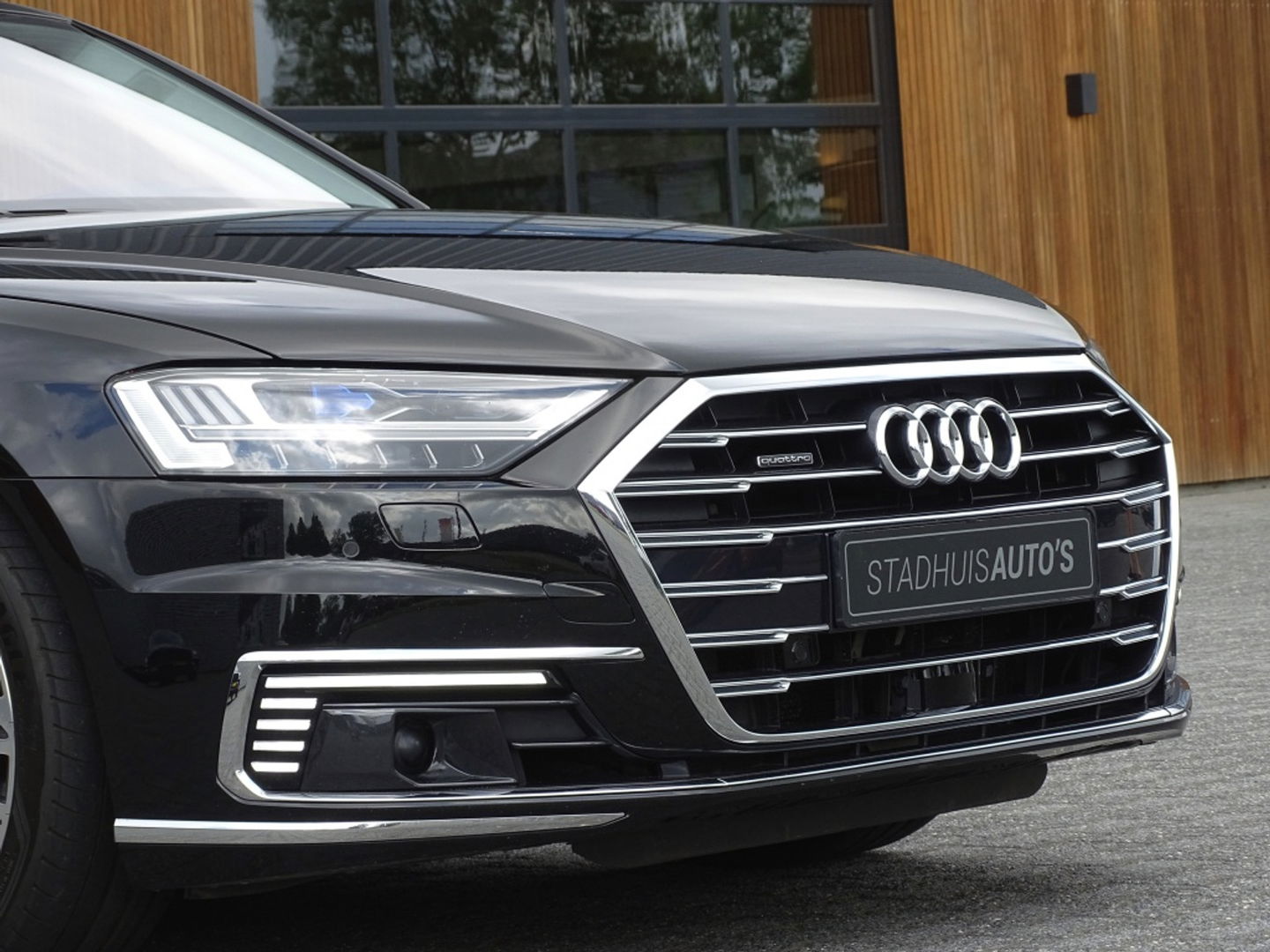 Audi A8 60 TFSIe 449PK V6 / B&O / Alcantara / Massage / TV / Matrix