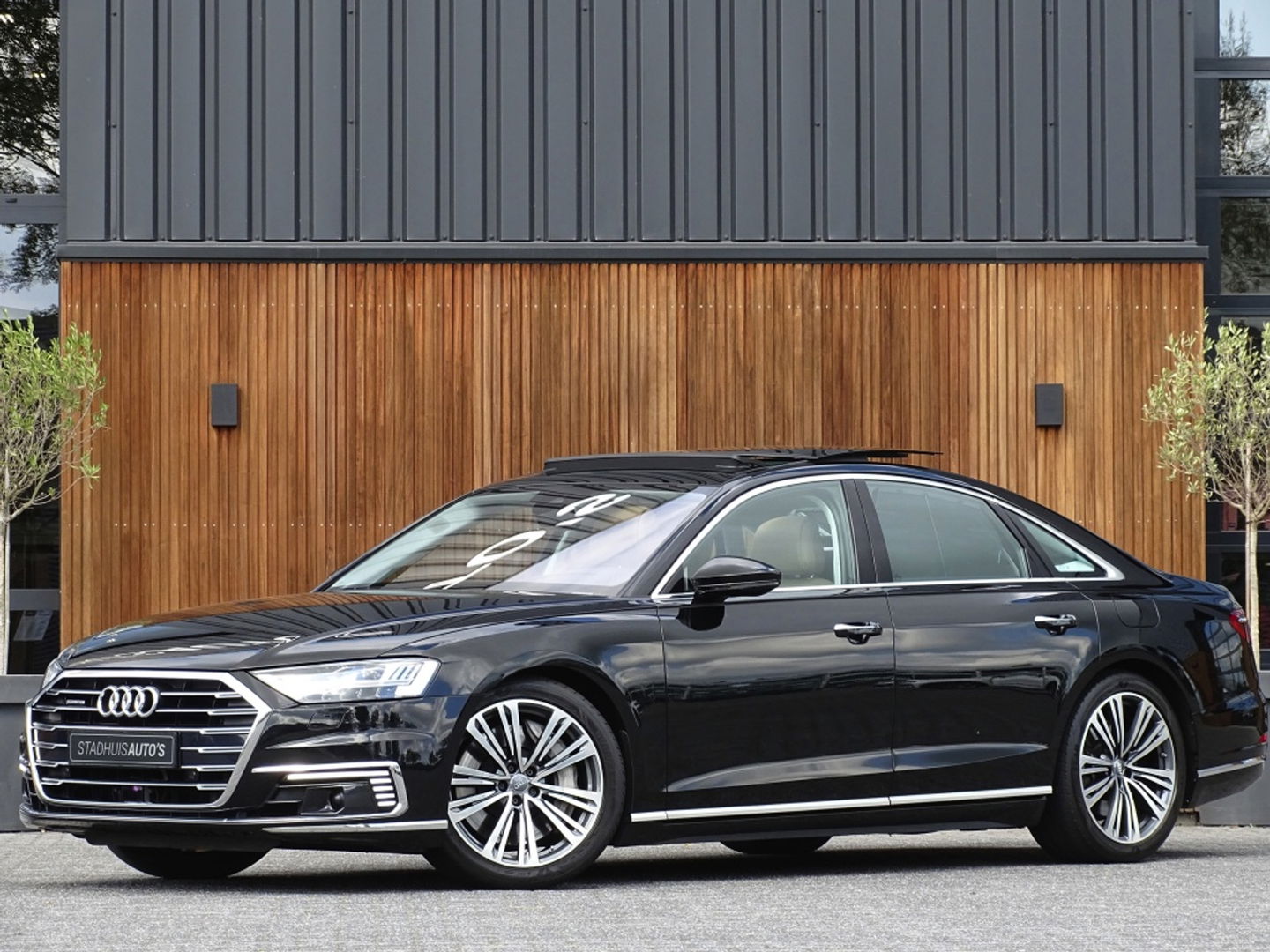 Audi A8 60 TFSIe 449PK V6 / B&O / Alcantara / Massage / TV / Matrix