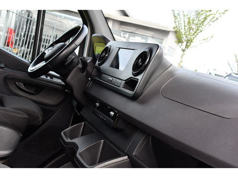 Mercedes-Benz Sprinter 316 2.2 CDI L2H2 PB Edition Adaptieve Cruise, Camera, 164pk, Automaat, Carplay, Multimedia, Trekhaak, NAVI, Uniek!