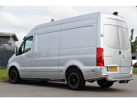 Mercedes-Benz Sprinter 316 2.2 CDI L2H2 PB Edition Adaptieve Cruise, Camera, 164pk, Automaat, Carplay, Multimedia, Trekhaak, NAVI, Uniek!