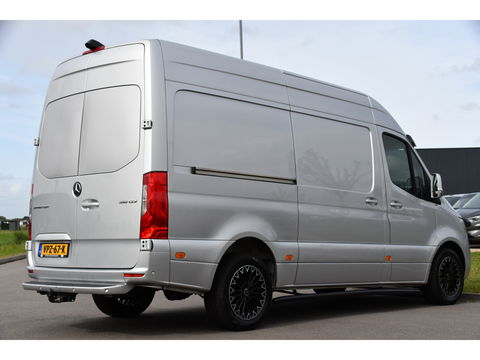 Mercedes-Benz Sprinter 316 2.2 CDI L2H2 PB Edition Adaptieve Cruise, Camera, 164pk, Automaat, Carplay, Multimedia, Trekhaak, NAVI, Uniek!