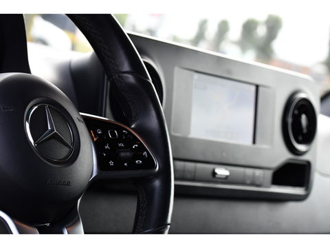 Mercedes-Benz Sprinter 316 2.2 CDI L2H2 PB Edition Adaptieve Cruise, Camera, 164pk, Automaat, Carplay, Multimedia, Trekhaak, NAVI, Uniek!