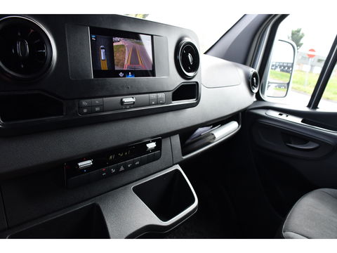 Mercedes-Benz Sprinter 316 2.2 CDI L2H2 PB Edition Adaptieve Cruise, Camera, 164pk, Automaat, Carplay, Multimedia, Trekhaak, NAVI, Uniek!
