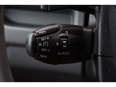 Peugeot Expert 2.0 BlueHDI L3 PB Edition DC Cruise, Carplay. Automaat, 2 x Schuifdeur, Sensoren, 120pk, Multimedia, Uniek!