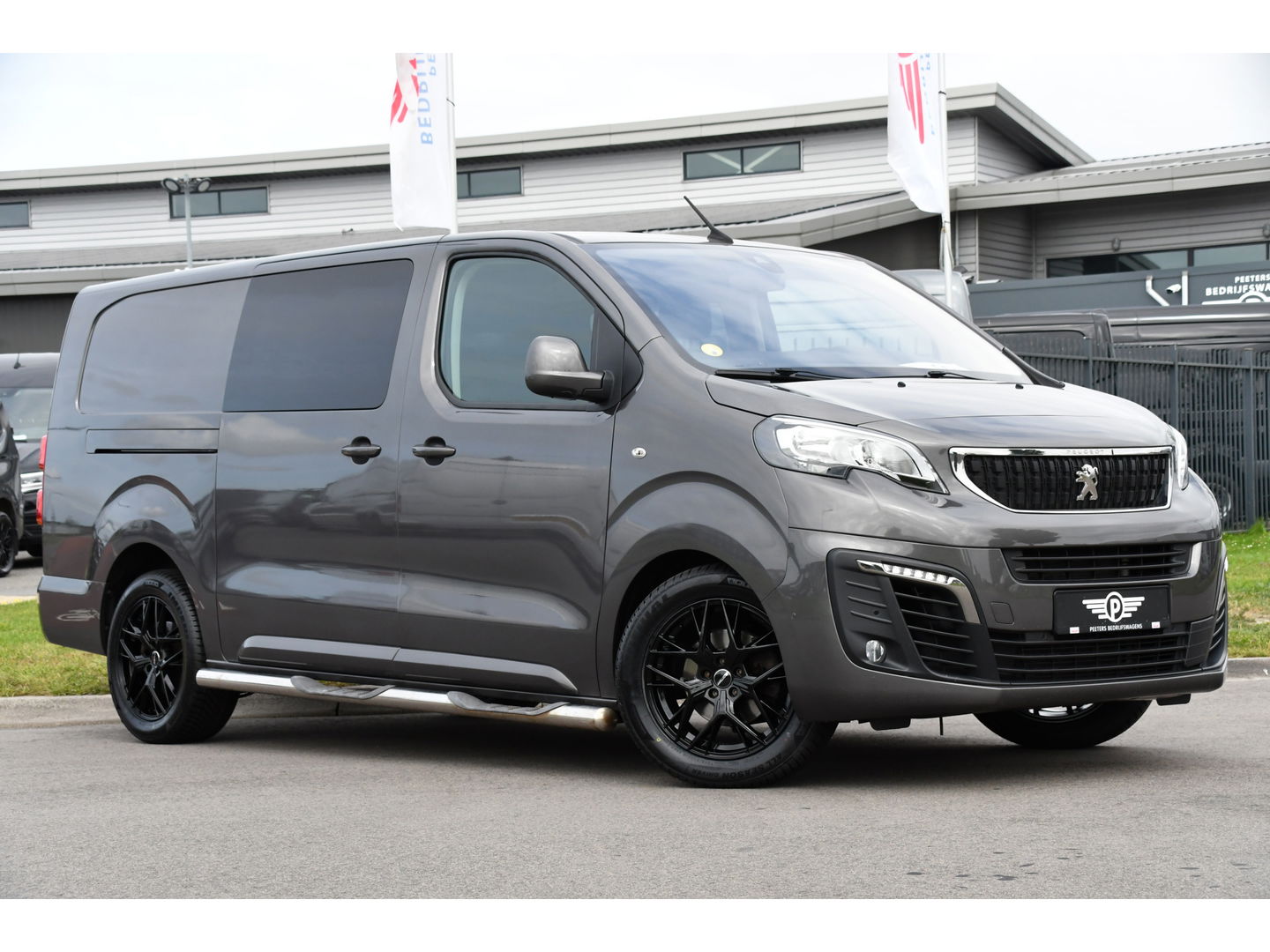 Peugeot Expert 2.0 BlueHDI L3 PB Edition DC Cruise, Carplay. Automaat, 2 x Schuifdeur, Sensoren, 120pk, Multimedia, Uniek!