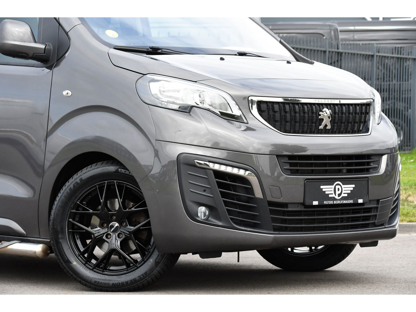 Peugeot Expert 2.0 BlueHDI L3 PB Edition DC Cruise, Carplay. Automaat, 2 x Schuifdeur, Sensoren, 120pk, Multimedia, Uniek!