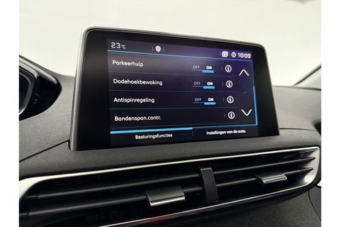 Peugeot 5008 1.2 PureTech 7p 360 Camera Pano Sfeer LED Carplay Cruise Clima Virtual Navi PDC 19"LMV