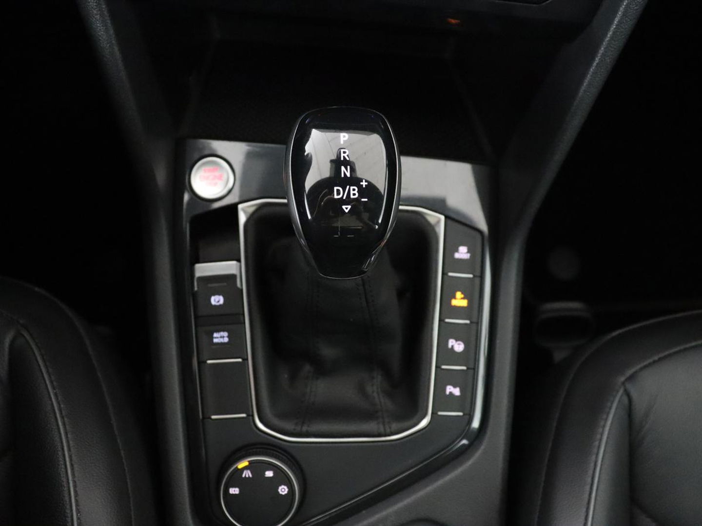 SEAT Tarraco 1.4 TSI e-Hybrid PHEV Xcellence | Panoramadak | Leder | Trekhaak | Stoel & achterbankverwarming | Adaptive cruise | Carplay | Camera | Digital Cockpit | Navigatie | Plug In