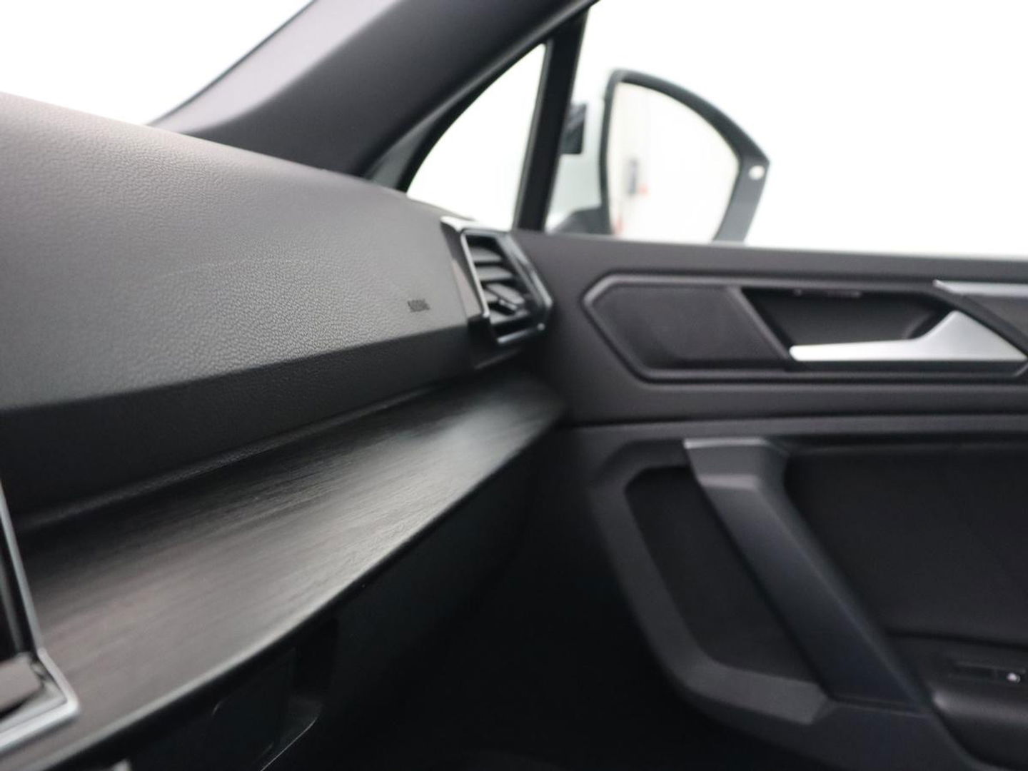 SEAT Tarraco 1.4 TSI e-Hybrid PHEV Xcellence | Panoramadak | Leder | Trekhaak | Stoel & achterbankverwarming | Adaptive cruise | Carplay | Camera | Digital Cockpit | Navigatie | Plug In