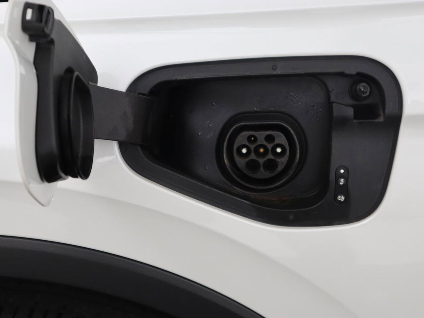 SEAT Tarraco 1.4 TSI e-Hybrid PHEV Xcellence | Panoramadak | Leder | Trekhaak | Stoel & achterbankverwarming | Adaptive cruise | Carplay | Camera | Digital Cockpit | Navigatie | Plug In