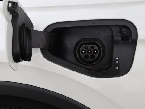 SEAT Tarraco 1.4 TSI e-Hybrid PHEV Xcellence | Panoramadak | Leder | Trekhaak | Stoel & achterbankverwarming | Adaptive cruise | Carplay | Camera | Digital Cockpit | Navigatie | Plug In