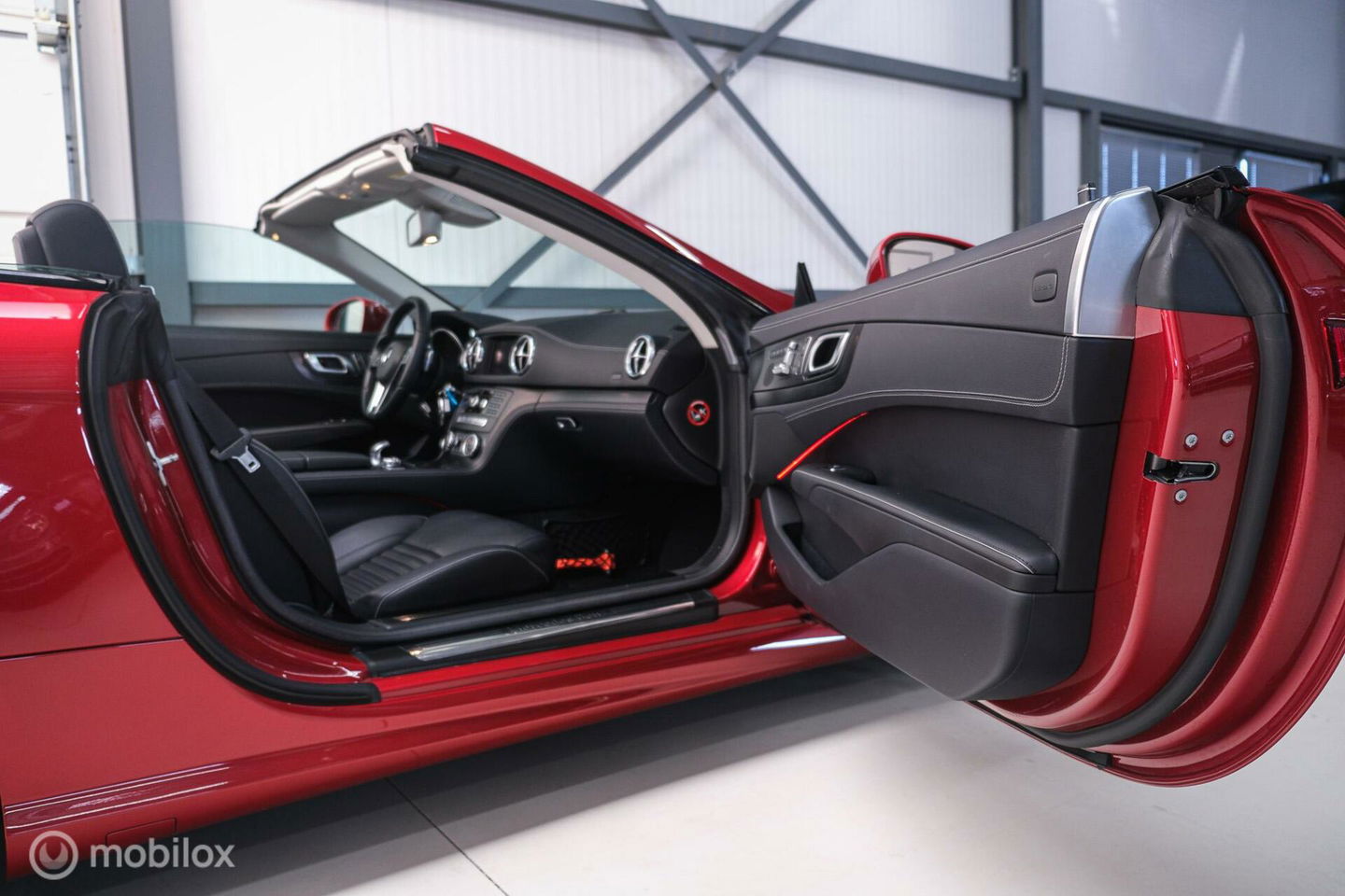 Mercedes-Benz SL-Klasse 400 Roadster | Panorama | Airscarf | Nieuwstaat | LED | Cruise control | Dealer onderhouden |