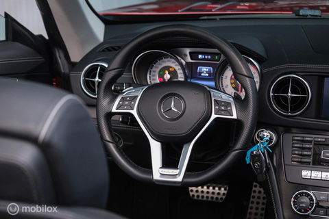 Mercedes-Benz SL-Klasse 400 Roadster | Panorama | Airscarf | Nieuwstaat | LED | Cruise control | Dealer onderhouden |