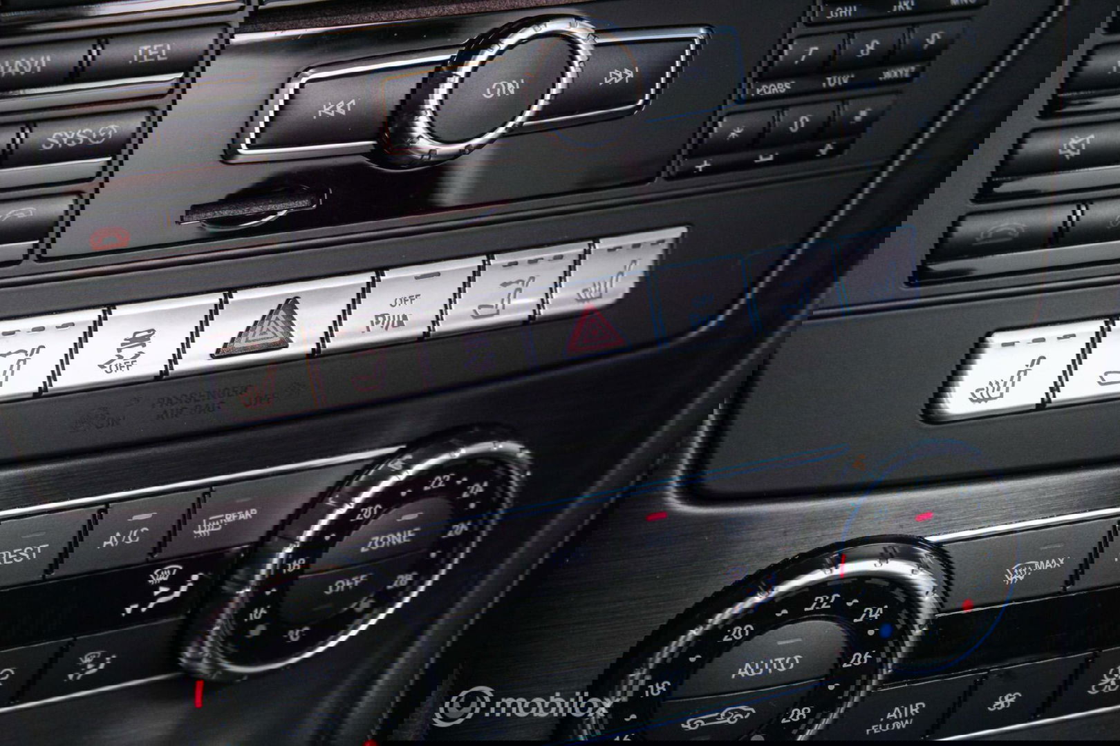 Mercedes-Benz SL-Klasse 400 Roadster | Panorama | Airscarf | Nieuwstaat | LED | Cruise control | Dealer onderhouden |