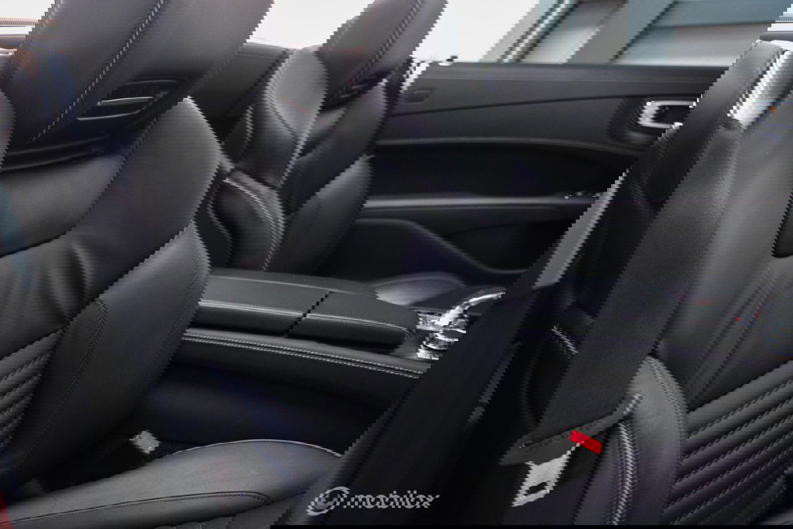 Mercedes-Benz SL-Klasse 400 Roadster | Panorama | Airscarf | Nieuwstaat | LED | Cruise control | Dealer onderhouden |