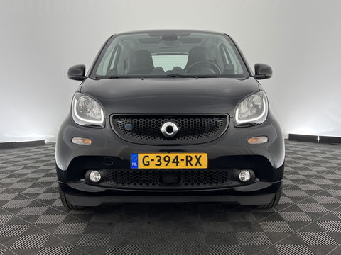 Smart Fortwo EQ Business Solution 18 kWh [3-Fase] ( SOH-93%) Aut. *PANO | LUXURY-LEATHER | NAVI-FULLMAP | CAMERA | HEATED-COMFORTSEATS | AIRCO | CRUISE | AMBIENT-LIGHT | 15''ALU*