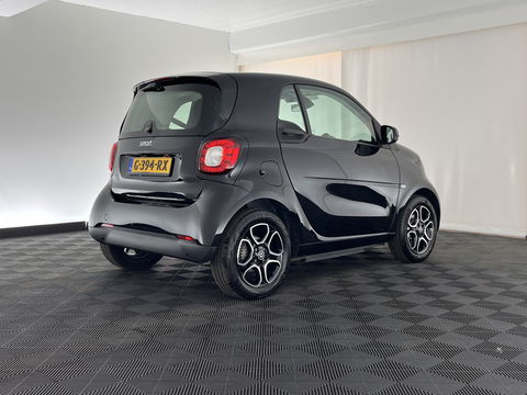 Smart Fortwo EQ Business Solution 18 kWh [3-Fase] ( SOH-93%) Aut. *PANO | LUXURY-LEATHER | NAVI-FULLMAP | CAMERA | HEATED-COMFORTSEATS | AIRCO | CRUISE | AMBIENT-LIGHT | 15''ALU*