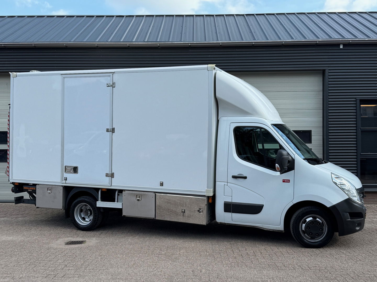 Renault Master T35 2.3 dCi 164 pk Bakwangen - Laadklep - 3,5t KG AWK Trekhaak - SERVICE WAGEN