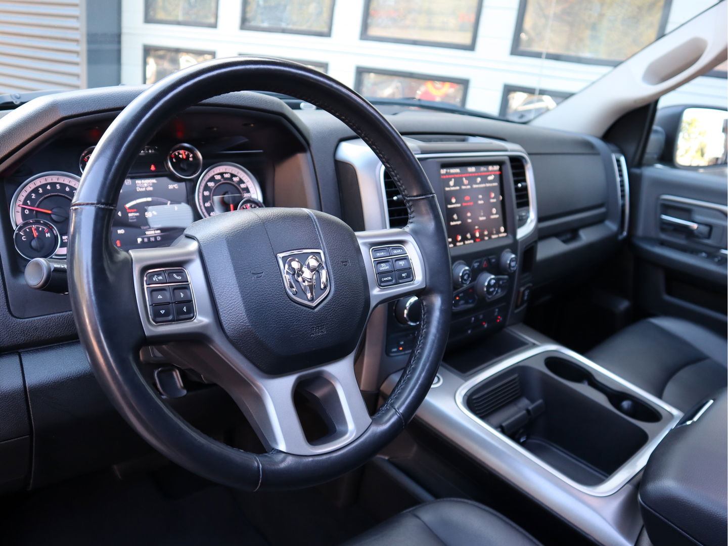 Dodge Ram 1500 5.7 V8 4x4 402 pk Classic - LPG - Leder - Bedcover - Klep - GARANTIE