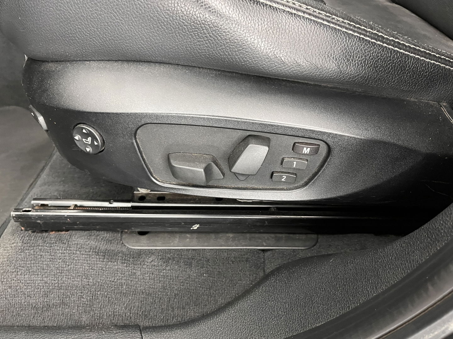 BMW X3 XDrive35d (MOTOR-DEFECT) M-Sport-Pack Aut. * PANO | NEVADA-FULL-LEATHER | BI-XENON | KEYLESS  | NAVI-FULLMAP | DAB | SHIFT-PADDLES | CRUISE | MEMORY-PACK | HEAD-UP | LANE-ASSIST | SPORT-SEATS | TOWBAR | 18"ALU*