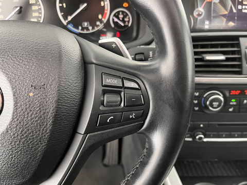 BMW X3 XDrive35d (MOTOR-DEFECT) M-Sport-Pack Aut. * PANO | NEVADA-FULL-LEATHER | BI-XENON | KEYLESS  | NAVI-FULLMAP | DAB | SHIFT-PADDLES | CRUISE | MEMORY-PACK | HEAD-UP | LANE-ASSIST | SPORT-SEATS | TOWBAR | 18"ALU*