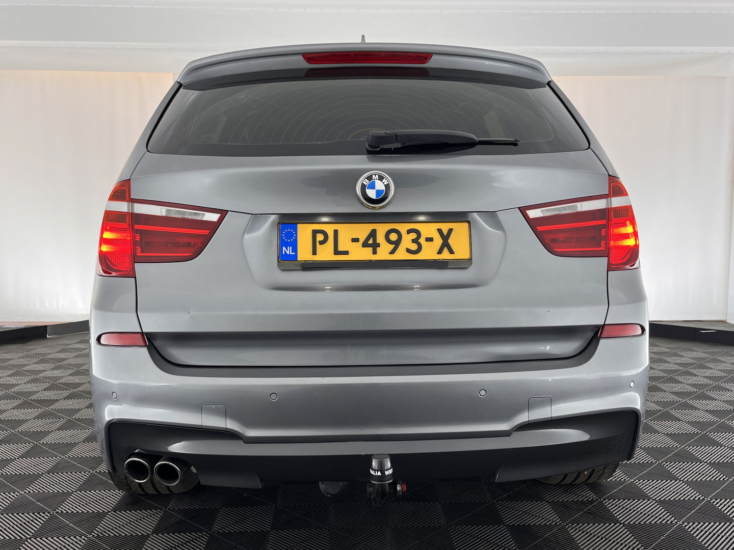 BMW X3 XDrive35d (MOTOR-DEFECT) M-Sport-Pack Aut. * PANO | NEVADA-FULL-LEATHER | BI-XENON | KEYLESS  | NAVI-FULLMAP | DAB | SHIFT-PADDLES | CRUISE | MEMORY-PACK | HEAD-UP | LANE-ASSIST | SPORT-SEATS | TOWBAR | 18"ALU*