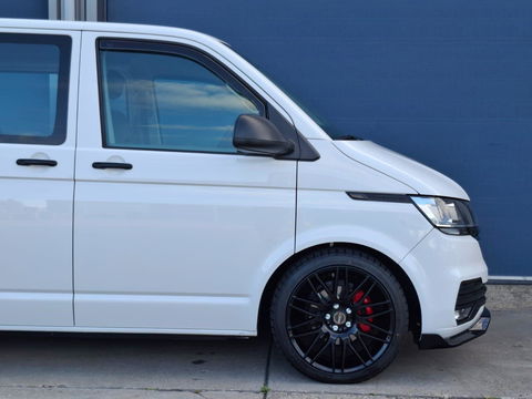 Volkswagen Transporter 2.0 TDI L2H1 30 DC VERLAAGD / SPOILERS IN KLEUR / AIRCO / CRUISE /  DUBBEL CABINE