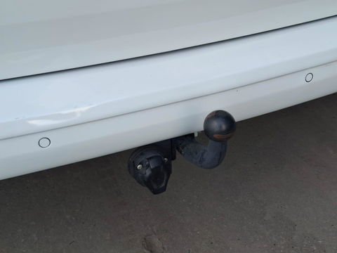 Volkswagen Transporter 2.0 TDI L2H1 30 DC VERLAAGD / SPOILERS IN KLEUR / AIRCO / CRUISE /  DUBBEL CABINE