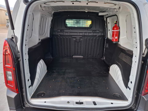 Opel Combo 1.5D L1H1 Edition AIRCO / CRUISE CONTROLE / NAVI / EURO 6