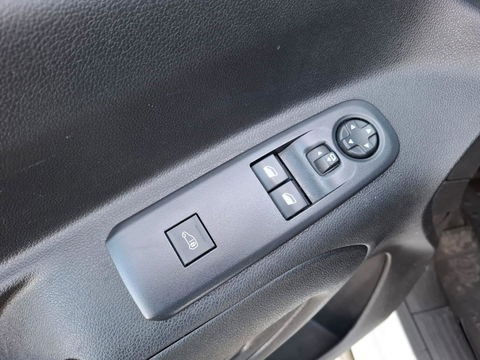 Opel Combo 1.5D L1H1 Edition AIRCO / CRUISE CONTROLE / NAVI / EURO 6