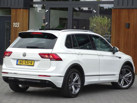 Volkswagen Tiguan 2.0 TSI 4-Motion 180PK / R-Line / ACC / Keyless / Pano / LED /