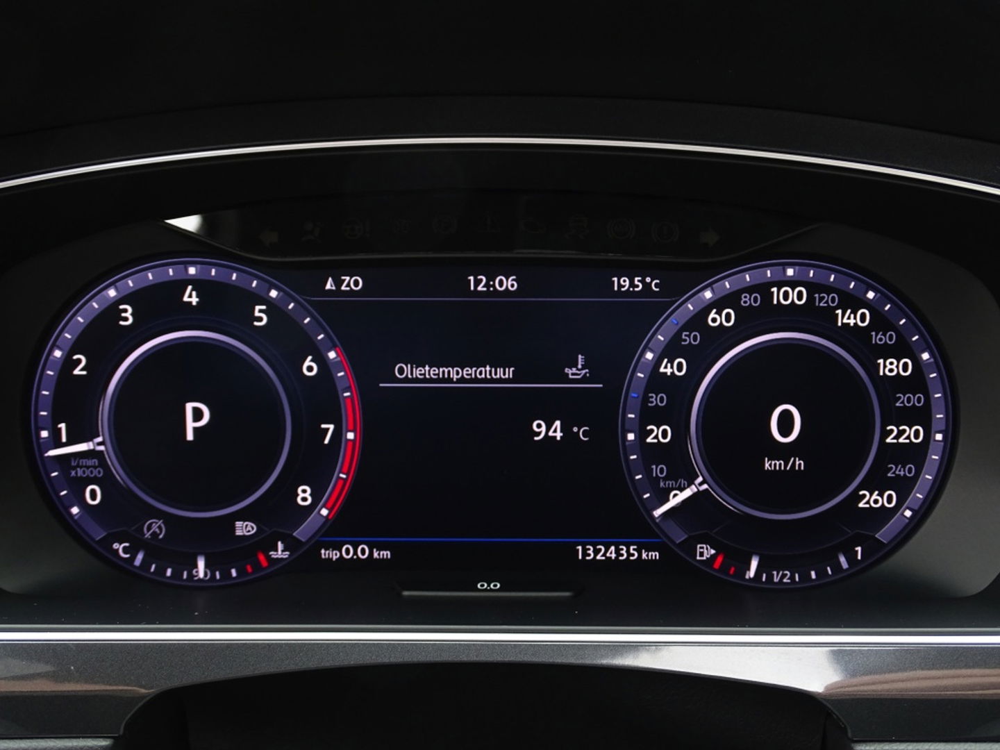 Volkswagen Tiguan 2.0 TSI 4-Motion 180PK / R-Line / ACC / Keyless / Pano / LED /
