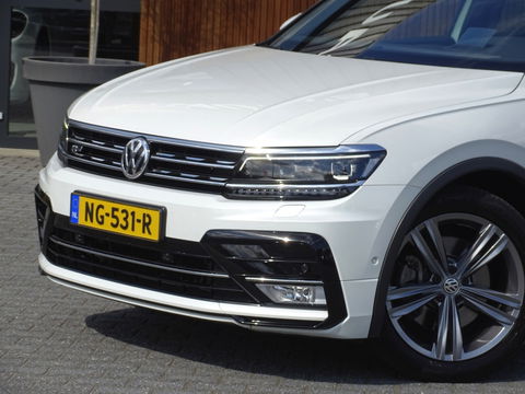 Volkswagen Tiguan 2.0 TSI 4-Motion 180PK / R-Line / ACC / Keyless / Pano / LED /