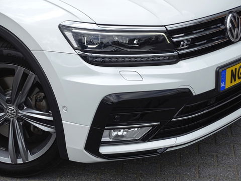 Volkswagen Tiguan 2.0 TSI 4-Motion 180PK / R-Line / ACC / Keyless / Pano / LED /