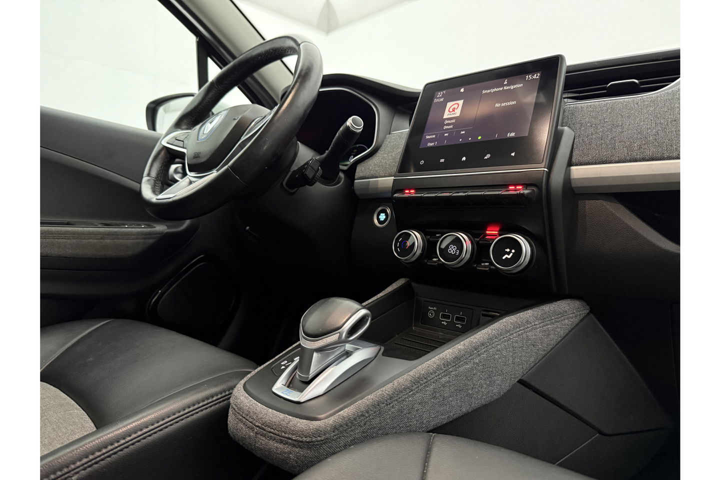 Renault ZOE R110 Life 52 kWh | Huur Accu LED Carplay Airco Cruise Virtual 16"LMV Stoel/Stuurverwarming