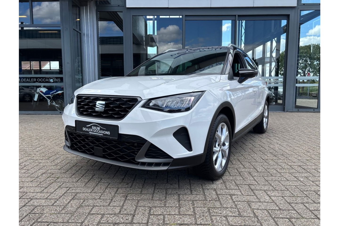SEAT Arona 1.0 TSI FR BUSINESS ECO AIRCO NAVI PDC STOELVERW.