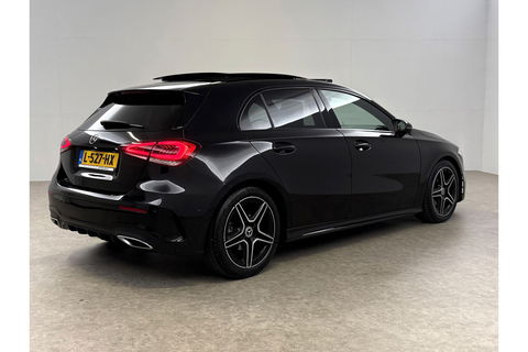 Mercedes-Benz A-Klasse 180 Business Solution AMG Pano Sfeerverl. Virtual LED Clima Cruise Carplay Navi PDC 18"LMV