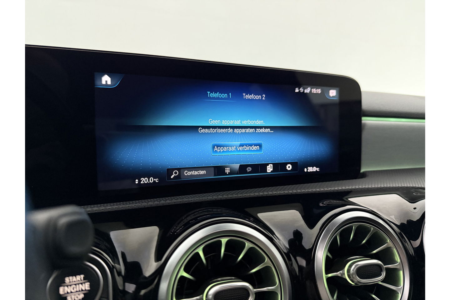 Mercedes-Benz A-Klasse 180 Business Solution AMG Pano Sfeerverl. Virtual LED Clima Cruise Carplay Navi PDC 18"LMV