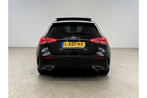 Mercedes-Benz A-Klasse 180 Business Solution AMG Pano Sfeerverl. Virtual LED Clima Cruise Carplay Navi PDC 18"LMV