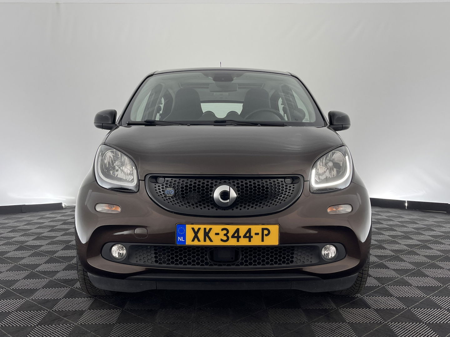Smart Forfour electric drive prime 18 kWh *PANO | LUXURY-LEATHER | NAVI-FULLMAP | CAMERA | HEATED-COMFORTSEATS | AIRCO | CRUISE | 15''ALU*