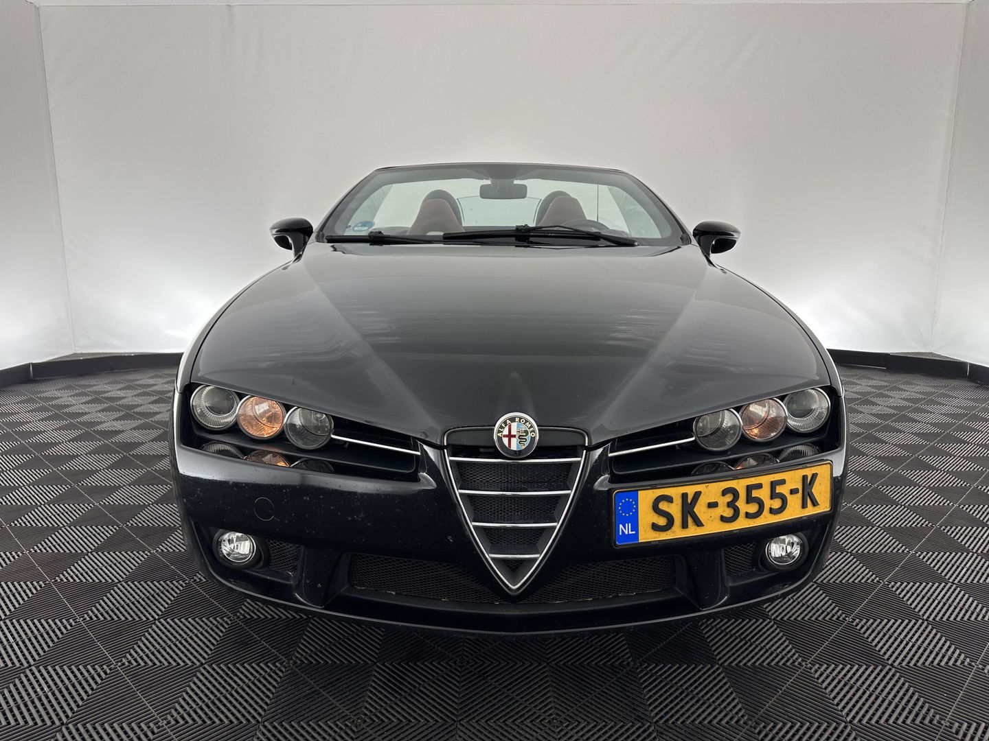 Alfa Romeo Spider 2.4 JTD Q-Tronic Exclusive TI-Sportpack Aut. *LUXURY-LEATHER | BI-XENON | SPORT-SEATS | ECC | SHIFTPADDLES | PDC | CRUISE | 19''ALU*