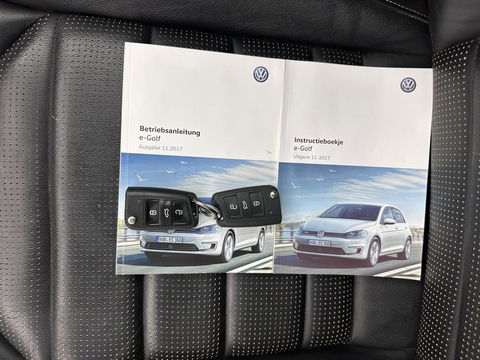 Volkswagen e-Golf Aut. *HEAT-PUMP | LUXURY-LEATHER | FULL-LED | NAVI-FULLMAP | CAMERA | HEATED-SPORTSEATS | ECC | CCS-FASTLOADER | PDC | CARPLAY | CRUISE | 16''ALU*