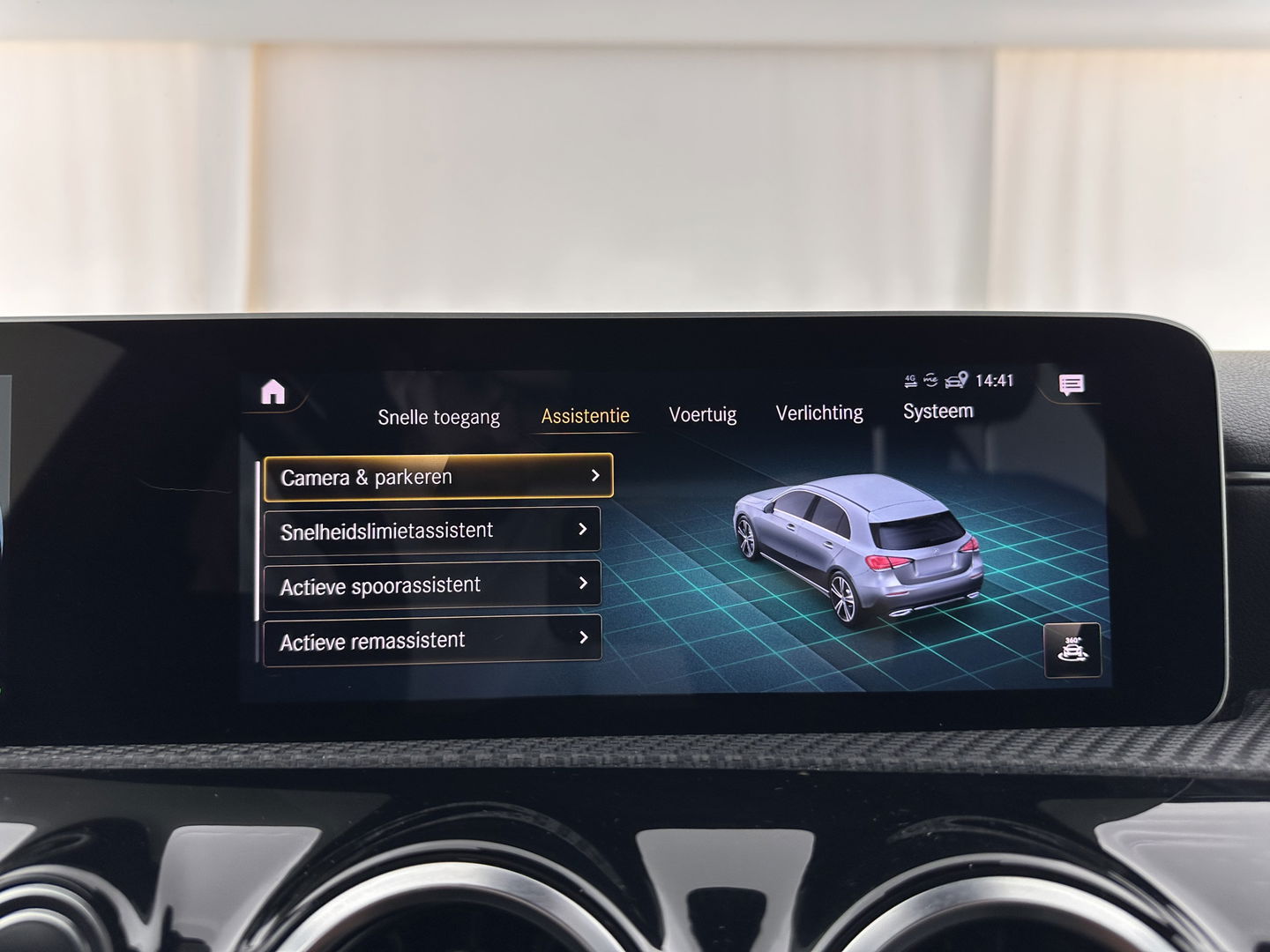 Mercedes-Benz A-Klasse 160 Business Solution *1/2ELATHER | FULL-LED | WIDE-SCREEN-COCKPIT | CAMERA | NAVI-FULLMAP | HEATED-COMFORTSEATS | ECC | PDC | CRUISE | 16''ALU*