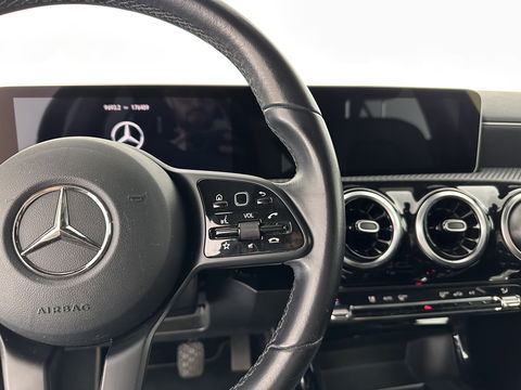 Mercedes-Benz A-Klasse 160 Business Solution *1/2ELATHER | FULL-LED | WIDE-SCREEN-COCKPIT | CAMERA | NAVI-FULLMAP | HEATED-COMFORTSEATS | ECC | PDC | CRUISE | 16''ALU*